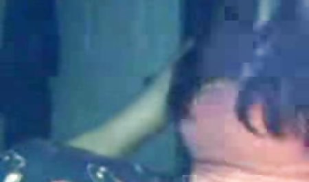 pijat minyak seks dengan rambut coklat Layla London xxx jepang