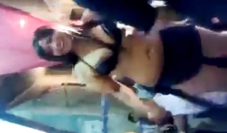 B. Brigitte Bercinta pramugari jepang xxx Dengan Tangan Kecil